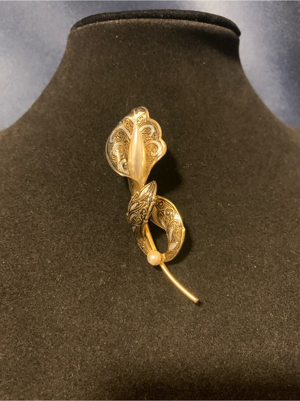Gold-Tone Floral Leaf Brooch with Pearl Accent Damascene